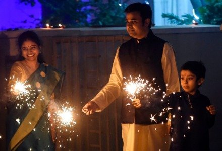 online crackers 80% discount